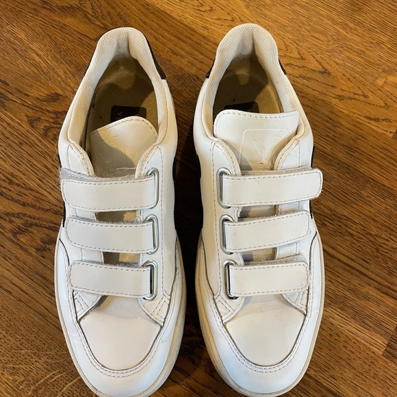 COPY - Veja v lock in good condition - Picture 3 of 5